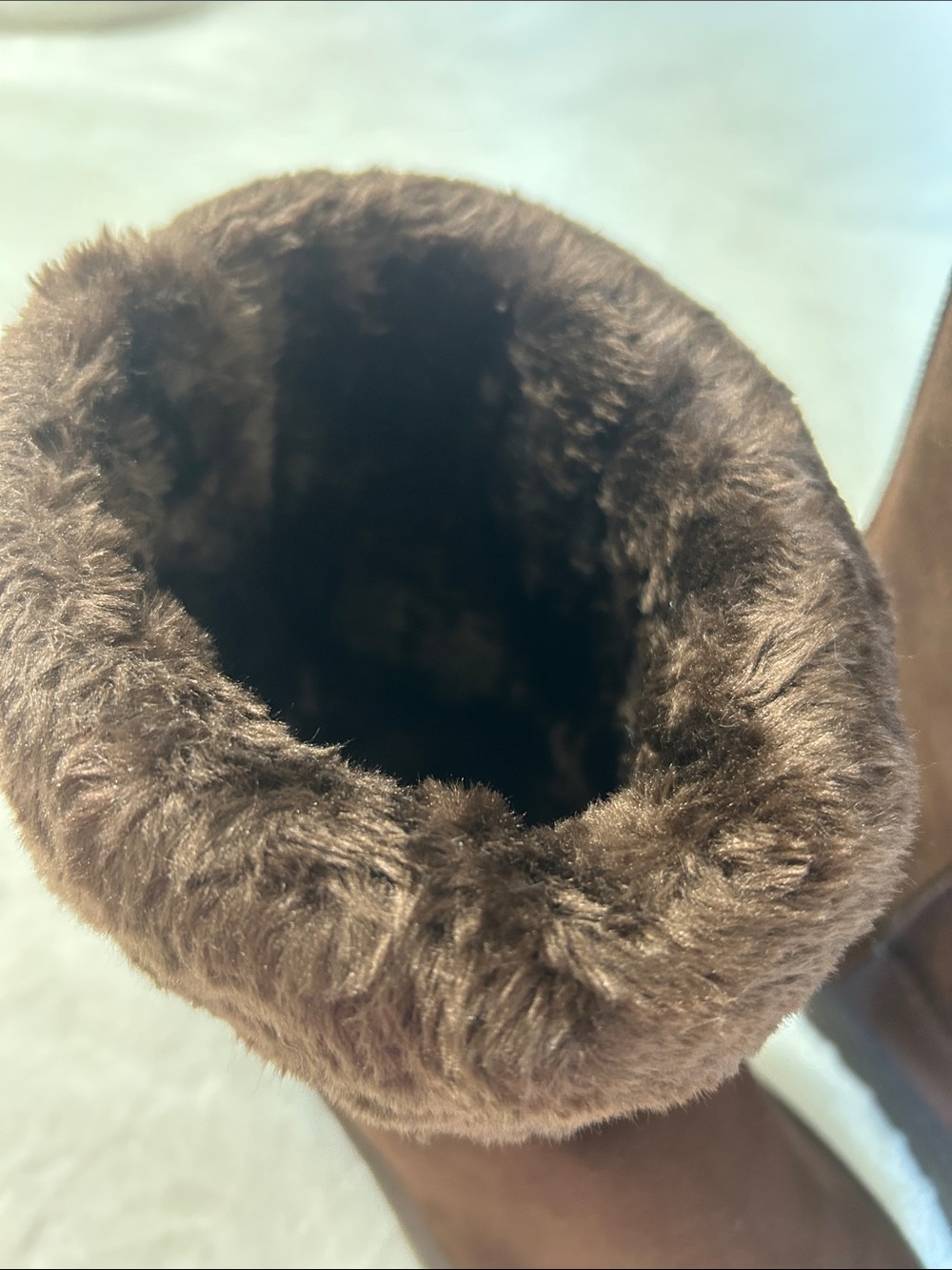 Short Faux-Suede Winter Boots with Faux-Fur Cuff - Brown - Picture 4 of 5